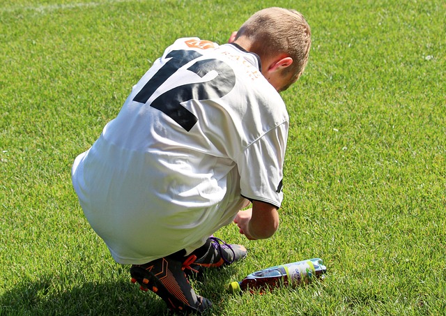 並且在低谷 並且在低谷